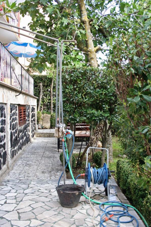 Apartments With A Parking Space Selce, Crikvenica - 5531 外观 照片